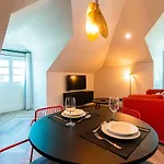 Flh Viola Market Flats With Terrace Funchal